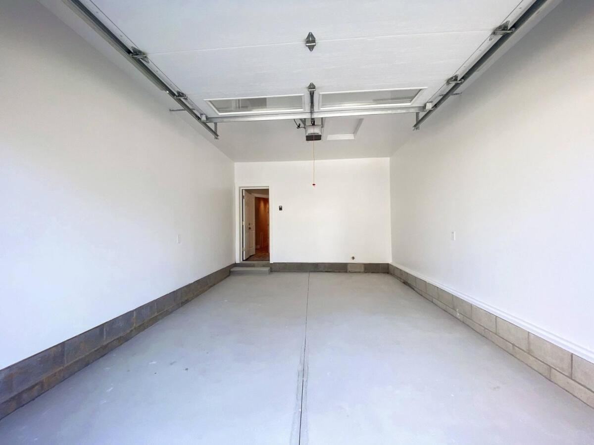 Beautiful Cozy New Build Home - Pet Friendly South Euclid Екстер'єр фото