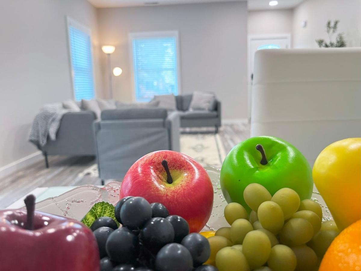 Beautiful Cozy New Build Home - Pet Friendly South Euclid Екстер'єр фото